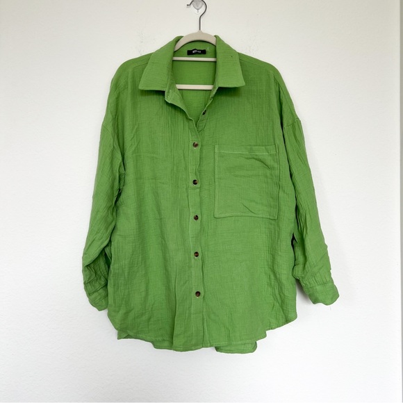 Miss Lola Button Down Shirt - Picture 3 of 8